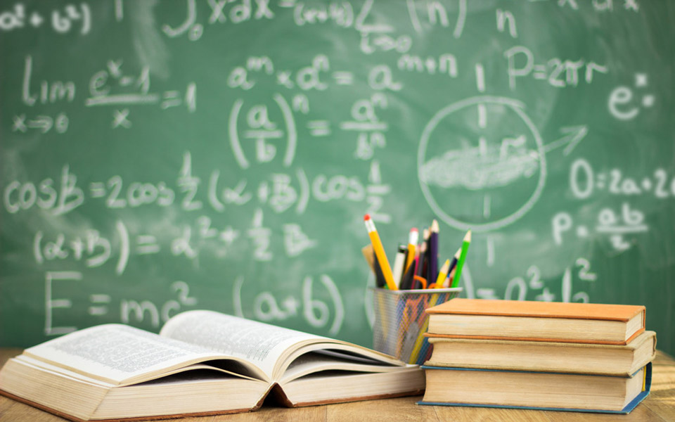 究教学之际，成一家之言——曹心意网络名师工作室“教学立意”专题研究活动